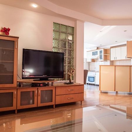Apartment Emilija Скоп'є Екстер'єр фото