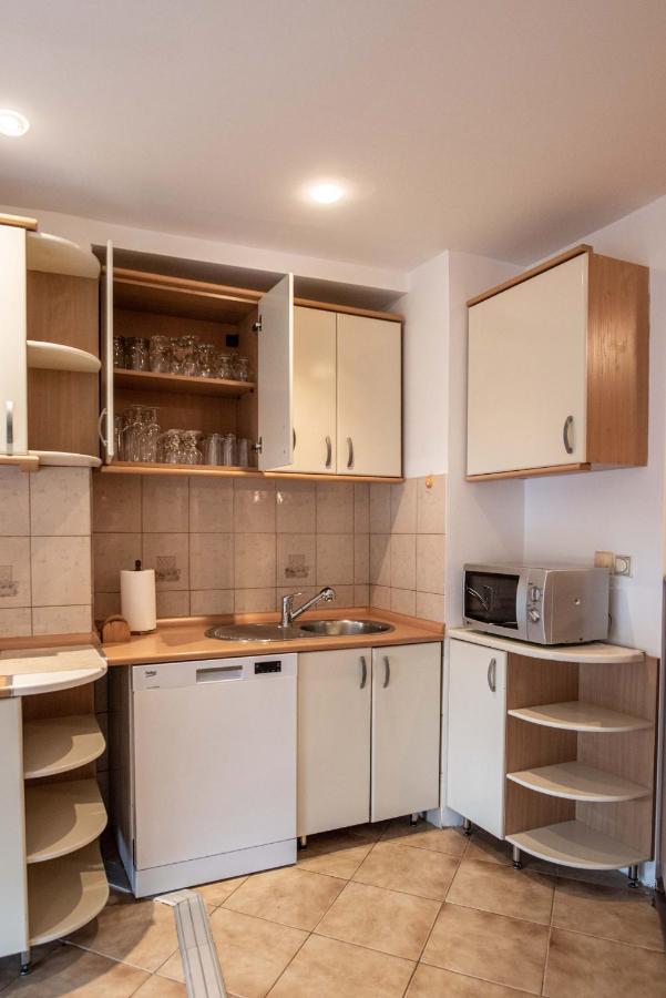 Apartment Emilija Скоп'є Екстер'єр фото